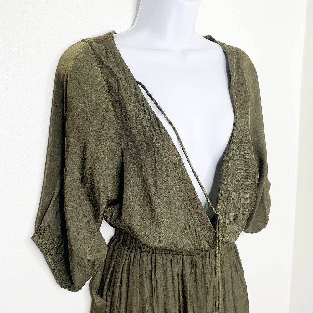 VICI - Olive Green Dress - Picture 2 of 4